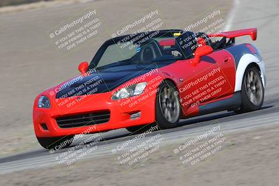 media/Nov-16-2024-CalClub SCCA (Sat) [[641f3b2761]]/Group 1/Race (Outside Grapevine)/
